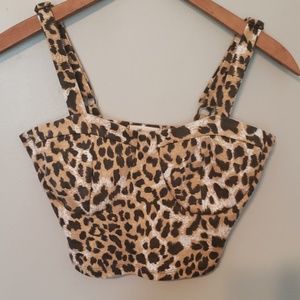 Leopard crop top